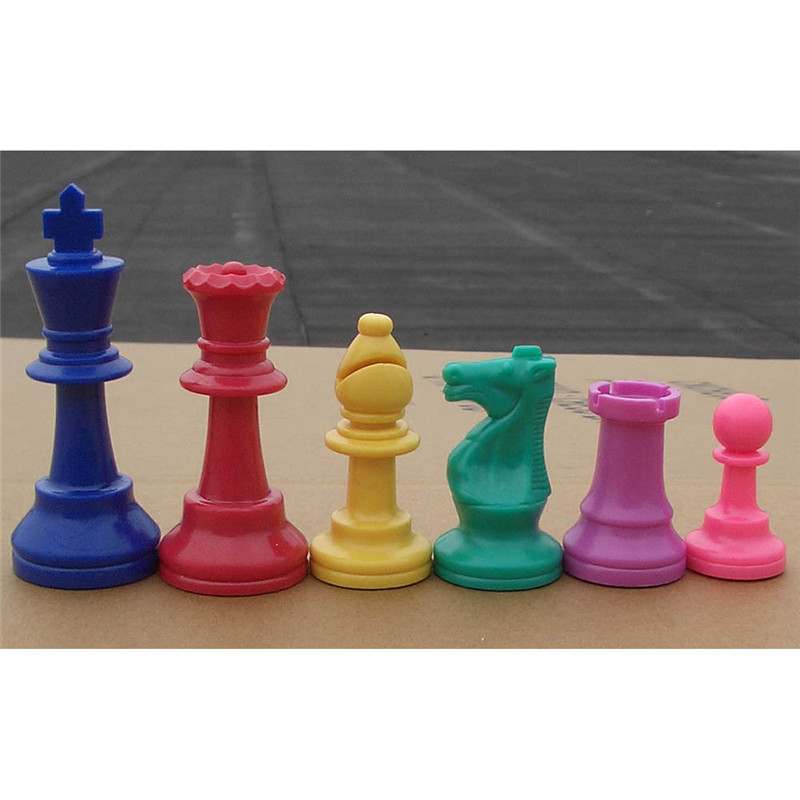 Board Game Queen - Catur plastik warna-warni potongan 17 buah
